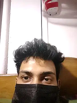 Snapshot of nikshows chatting on 12.25.24 nikshows online show from 12.25.24