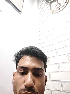 Snapshot of nikshows chatting on 03.13.25 nikshows online show from 03.13.25