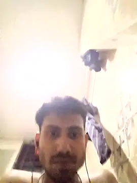 Snapshot of nikshows chatting on 10.22.25 nikshows online show from 10.22.25