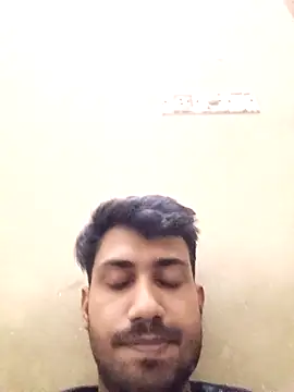 Snapshot of nikshows chatting on 10.30.25 nikshows online show from 10.30.25