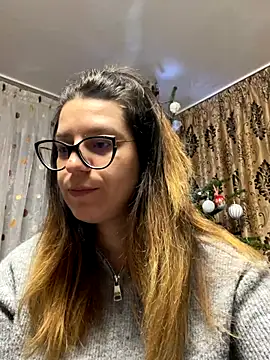 NadiraNoor online show from 12.01.25