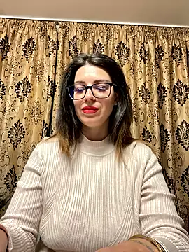 Snapshot of NadiraNoor chatting on 04.26.26 NadiraNoor online show from 04.26.26