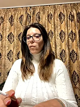Snapshot of NadiraNoor chatting on 04.29.26 NadiraNoor online show from 04.29.26