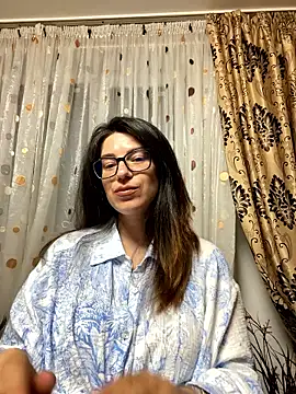 Snapshot of NadiraNoor chatting on 05.23.26 NadiraNoor online show from 05.23.26