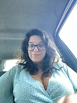 Snapshot of NadiraNoor chatting on 06.20.26 NadiraNoor online show from 06.20.26