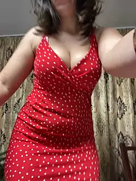 Snapshot of NadiraNoor chatting on 06.24.26 NadiraNoor online show from 06.24.26