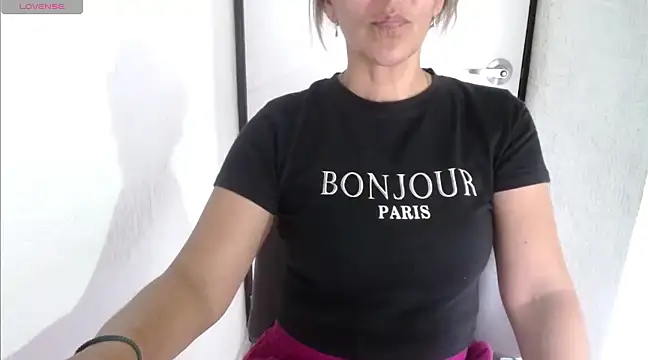 Snapshot of horny_paty chatting on 03.22.25 horny paty online show from 03.22.25