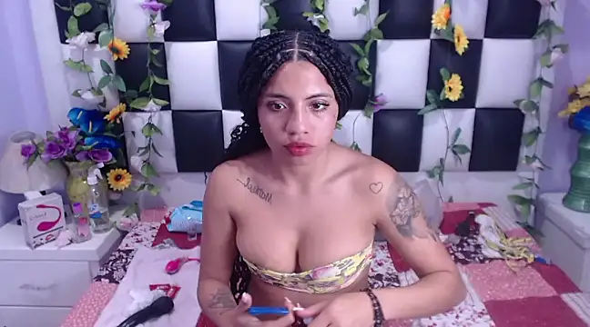 arianaa tompsoon online show from 12.06.24