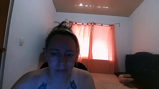 Snapshot of Chanel_87xxx chatting on 08.05.26 Chanel 87xxx online show from 08.05.26