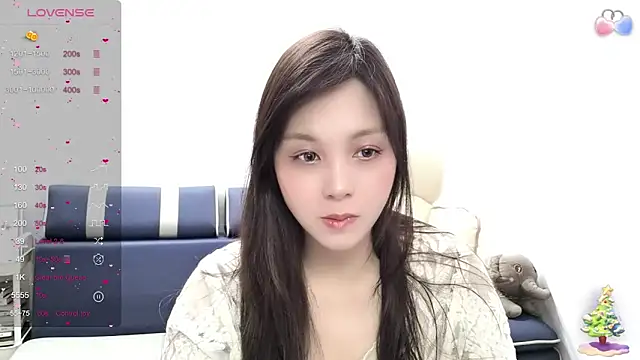 Snapshot of Toookiss chatting on 02.12.25 Toookiss online show from 02.12.25