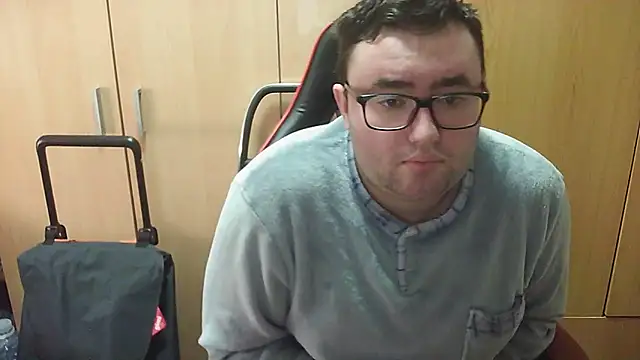 Javier bear online show from 02.09.25