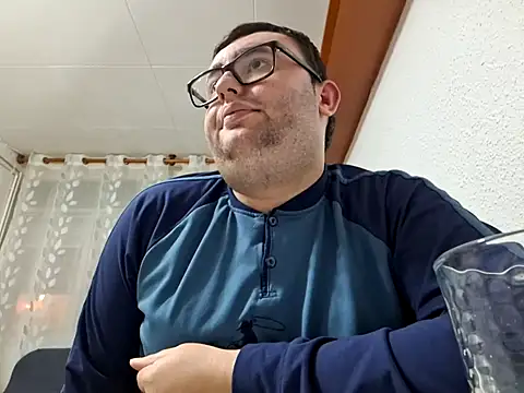 Javier bear online show from 02.10.25