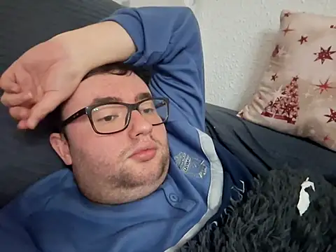 Javier bear online show from 02.12.25