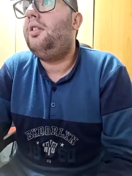 Javier bear online show from 03.09.25