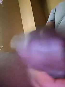 Snapshot of Kingkongding47 chatting on 11.22.25 Kingkongding47 online show from 11.22.25