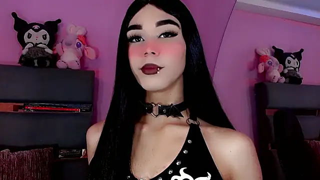 Snapshot of kimMaddiee chatting on 12.05.24 kimMaddiee online show from 12.05.24