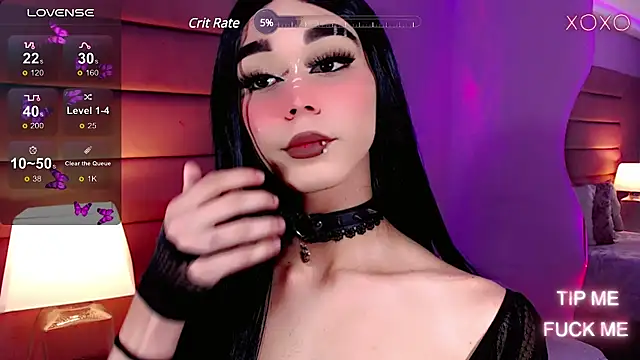 Snapshot of kimMaddiee chatting on 12.22.24 kimMaddiee online show from 12.22.24