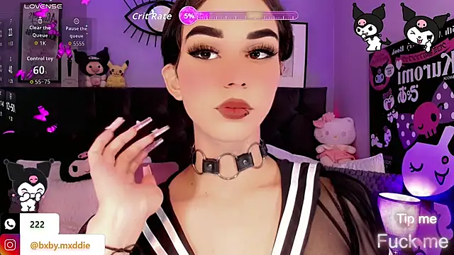 Snapshot of kimMaddiee chatting on 09.10.25 kimMaddiee online show from 09.10.25