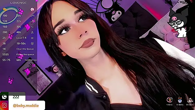 Snapshot of kimMaddiee chatting on 09.28.25 kimMaddiee online show from 09.28.25