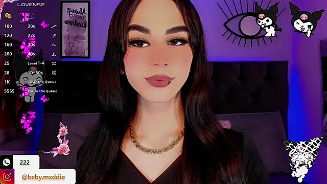 Snapshot of kimMaddiee chatting on 10.04.25 kimMaddiee online show from 10.04.25