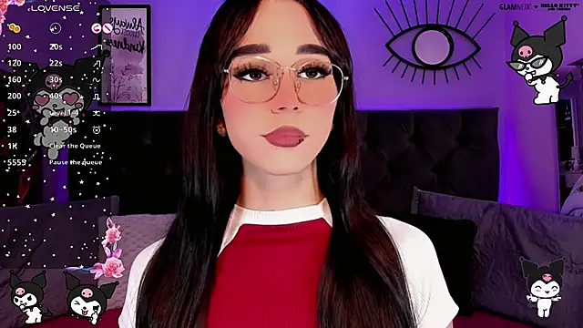 Snapshot of kimMaddiee chatting on 10.07.25 kimMaddiee online show from 10.07.25