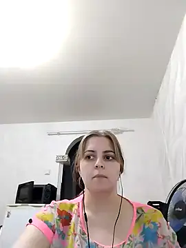 Lady nice cat online show from 01.15.25