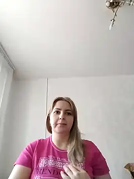 Lady nice cat online show from 01.18.25