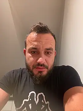 cosmin9000 online show from 10.04.25