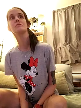 LauraBaby online show from 11.29.25