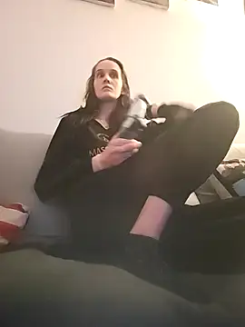 LauraBaby online show from 03.12.26