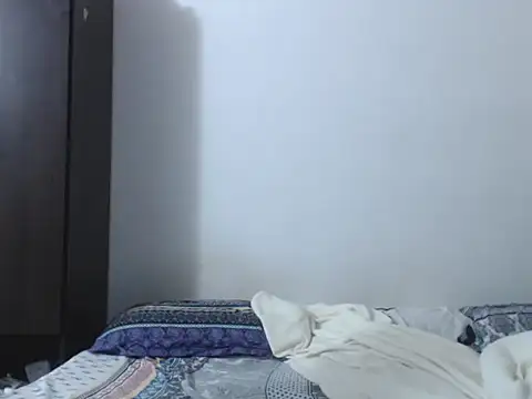 fastmilk online show from 10.14.25