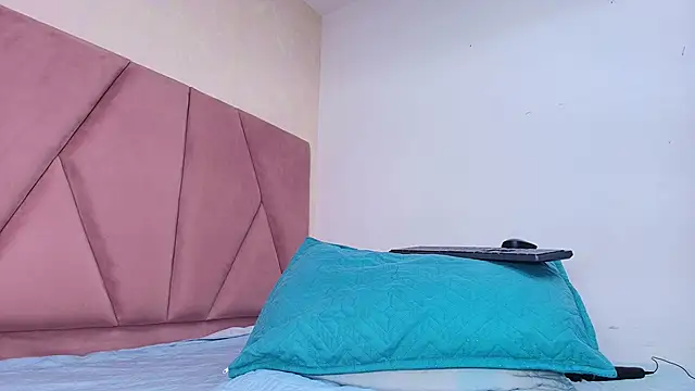 Snapshot of arl_chloee chatting on 03.07.25 arl chloee online show from 03.07.25