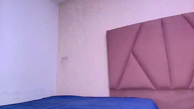 Snapshot of arl_chloee chatting on 09.18.25 arl chloee online show from 09.18.25