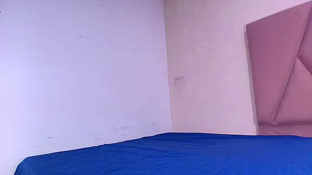 Snapshot of arl_chloee chatting on 09.24.25 arl chloee online show from 09.24.25