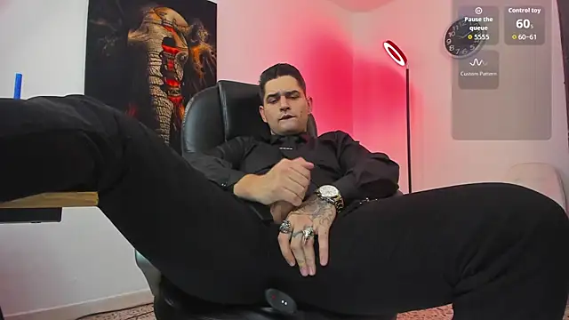 Snapshot of Nicolas_Fellener chatting on 10.05.25 Nicolas Fellener online show from 10.05.25