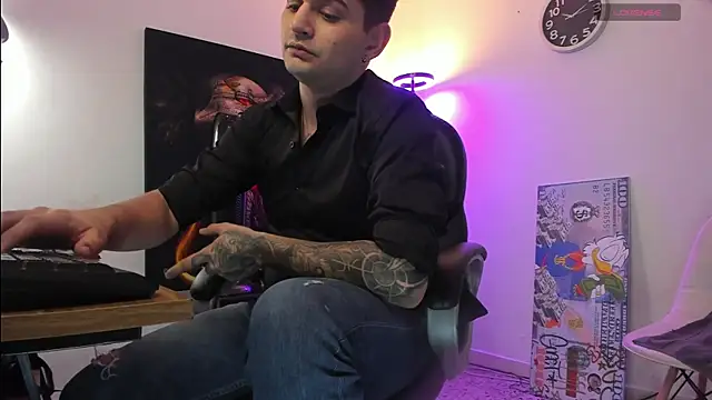 Nicolas Fellener online show from 11.26.25