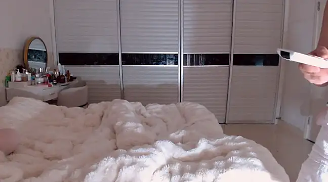 Snapshot of -Lucky_Girl chatting on 01.15.25 -Lucky Girl online show from 01.15.25