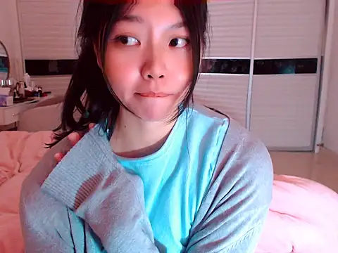 Snapshot of -Lucky_Girl chatting on 01.26.25 -Lucky Girl online show from 01.26.25