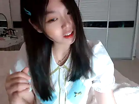 Snapshot of -Lucky_Girl chatting on 03.11.25 -Lucky Girl online show from 03.11.25