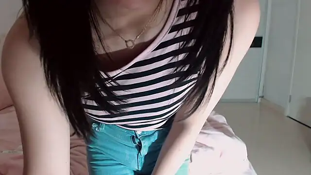 Snapshot of -Lucky_Girl chatting on 10.26.25 -Lucky Girl online show from 10.26.25