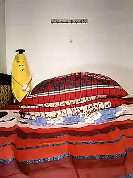 Snapshot of Quite_Malsha chatting on 12.21.24 Quite Malsha online show from 12.21.24