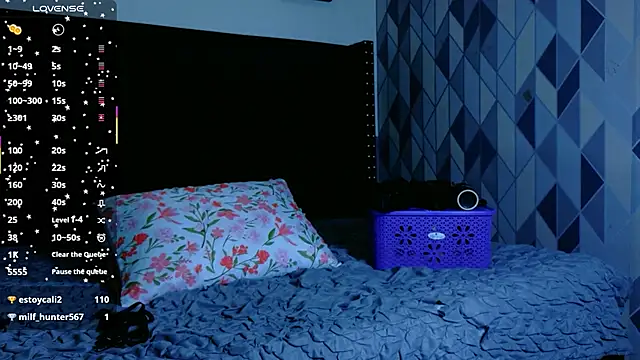 shybutdirtygirrll online show from 10.25.25