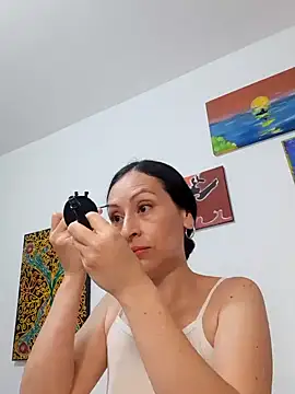 AliceRossi online show from 01.11.25