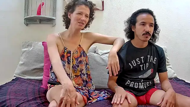 randomshuffles online show from 12.13.24