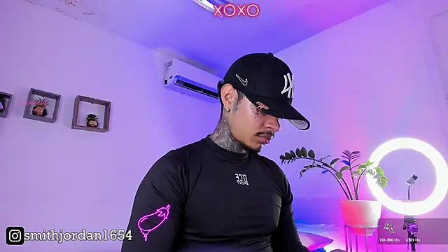JordanSmiith  online show from 01.06.25