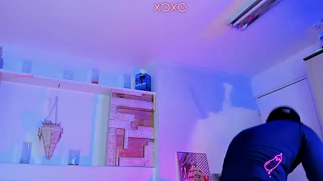 JordanSmiith  online show from 01.12.25