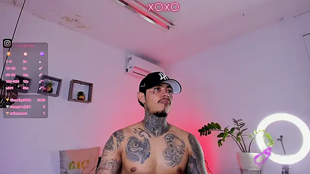 JordanSmiith  online show from 01.18.25
