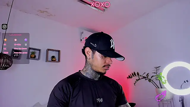JordanSmiith  online show from 01.20.25