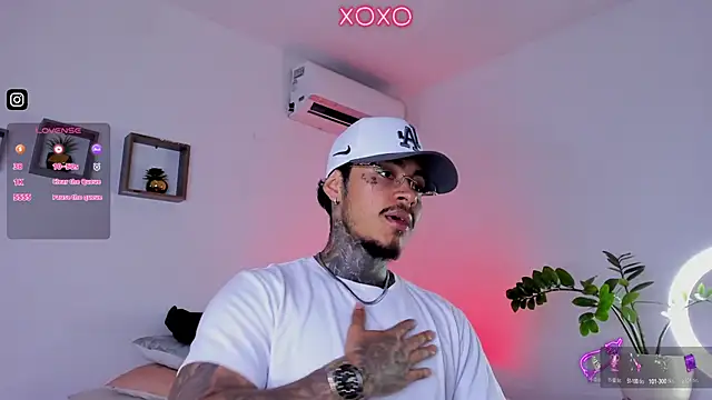 JordanSmiith  online show from 01.23.25
