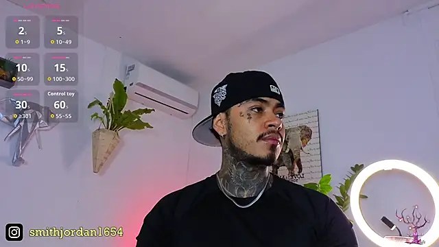 JordanSmiith  online show from 10.08.25